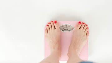 Promover a saúde feminina na desconstrução de estereótipos sobre perda de peso é essencial