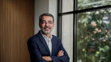 Dr. Paulo Zahr, cirurgião-dentista.