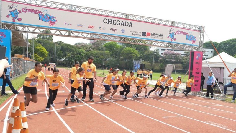 Corrida Kids Olga Kos reuniu cerca de mil crianças entre 5 e 12 anos de idade - Foto: Divulgação