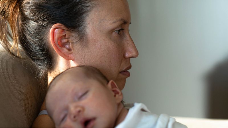 Alterações emocionais são comuns durante a gestação e o pós-parto - Foto: Canva Pro
