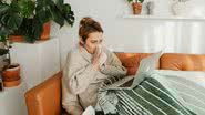 Espirros podem ser sinal de alergia - pexels