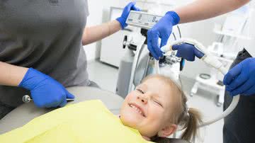 As crianças entram no período de troca dos dentes entre os 5 e 12 anos
