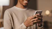 Uso de dispositivos eletrônicos  pode estar associado ao aumento de casos de dores nas mãos - pexels