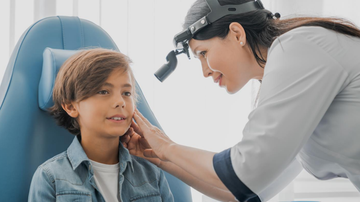 Existem dois tipos de otite, mais conhecida como dor no ouvido
