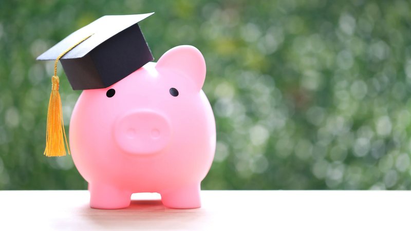 Curso aborda economia comportamental e psicologia econômica - Canva